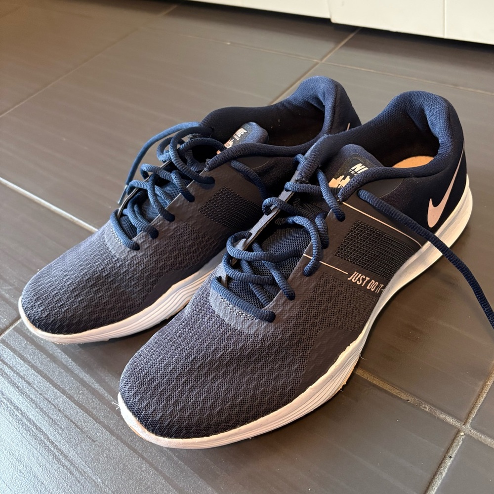 Nike Dark Blue & Pink Athletic Shoes